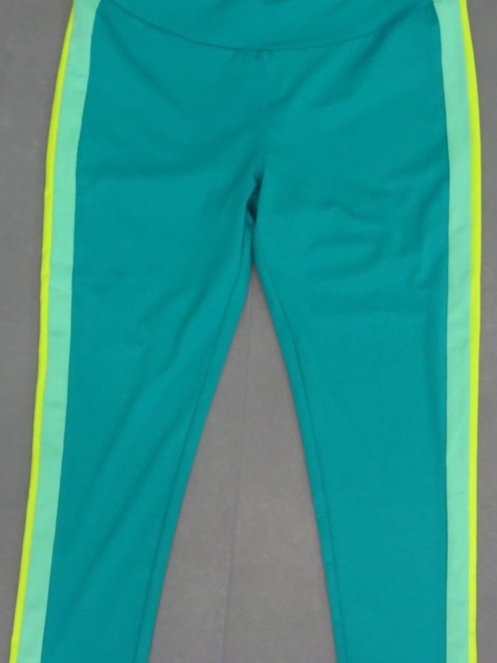 Belle by Kim Gravel XS Teal Colorblock Leggings Neon Stripe Athleisure